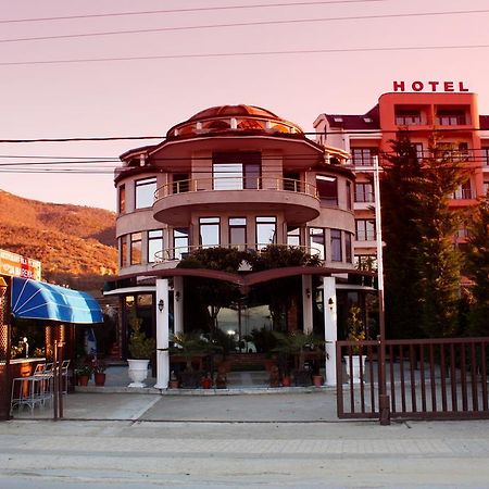 Hotel Saint Marena Поградец Экстерьер фото