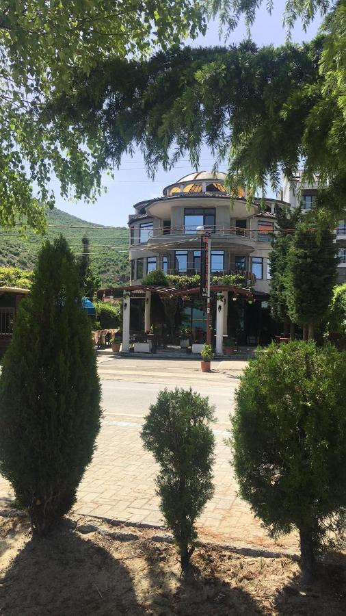 Hotel Saint Marena Поградец Экстерьер фото