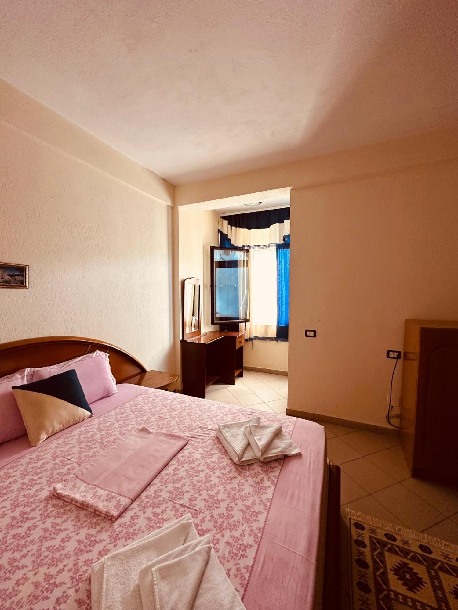 Hotel Saint Marena Поградец Номер фото